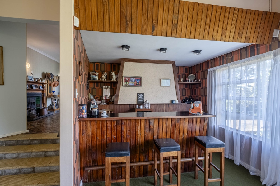 4 Bedroom Property for Sale in Sunridge Park Eastern Cape